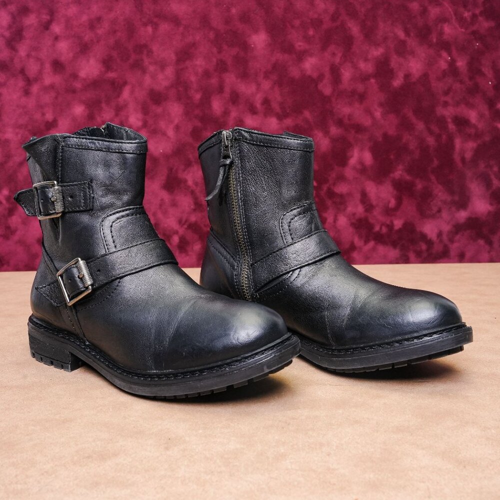 Sofft Women Lalana Black Leather Moto Biker Buckle Ankle Boots sz 7.5 EUR 38.5